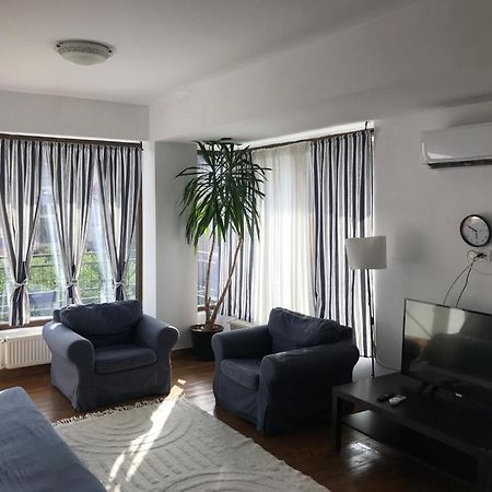 Lovely Apartment In Villa In Βουκουρέστι Εξωτερικό φωτογραφία