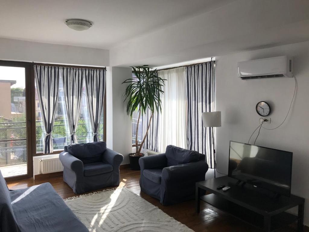 Lovely Apartment In Villa In Βουκουρέστι Εξωτερικό φωτογραφία