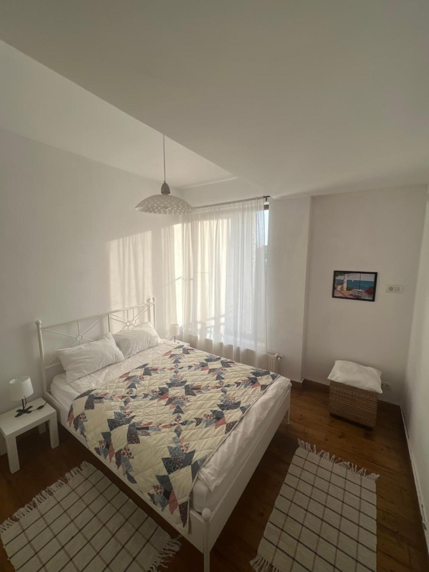 Lovely Apartment In Villa In Βουκουρέστι Εξωτερικό φωτογραφία