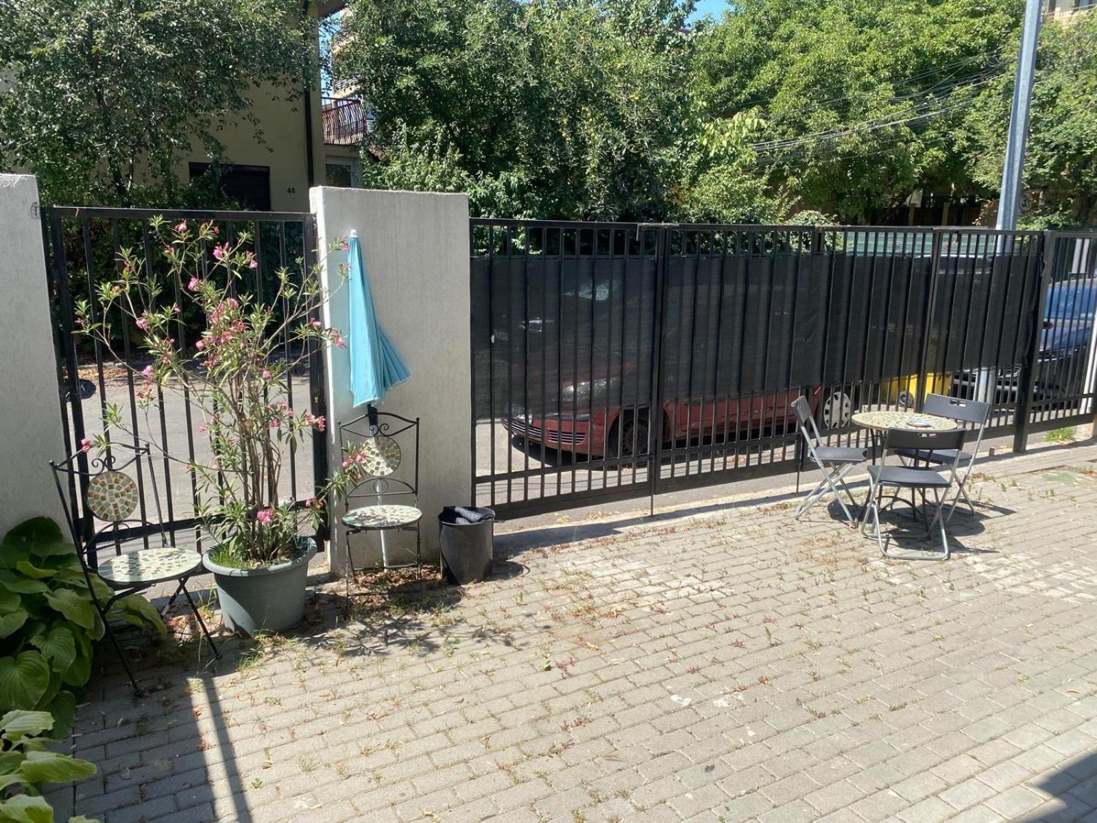 Lovely Apartment In Villa In Βουκουρέστι Εξωτερικό φωτογραφία